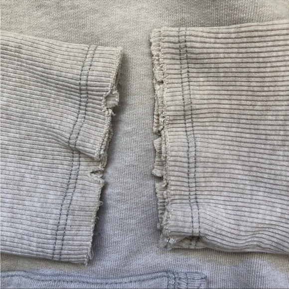 Tommy Jeans Distressed Sweatshirt - Picture 4 of 9